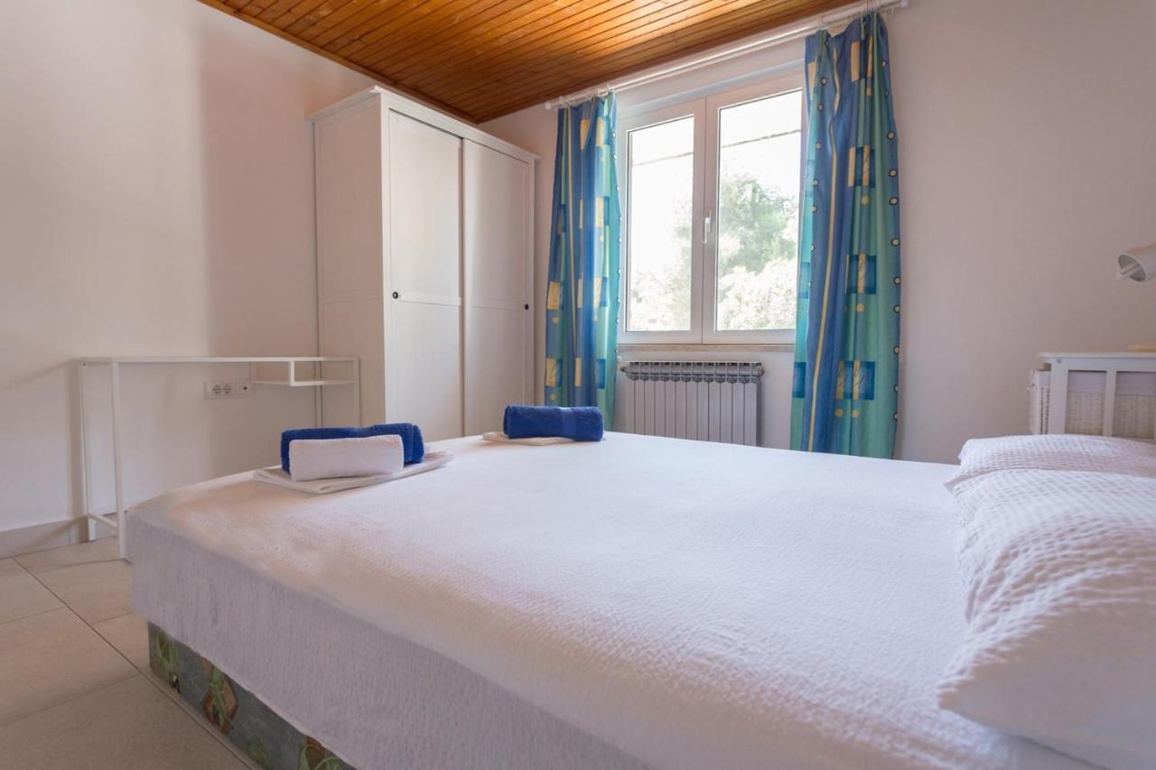 Mali Losinj Apartment 8 Eksteriør billede