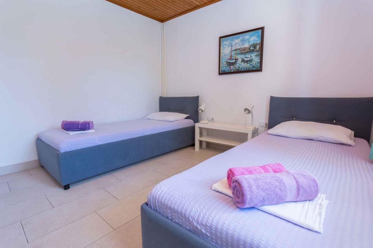 Mali Losinj Apartment 8 Eksteriør billede